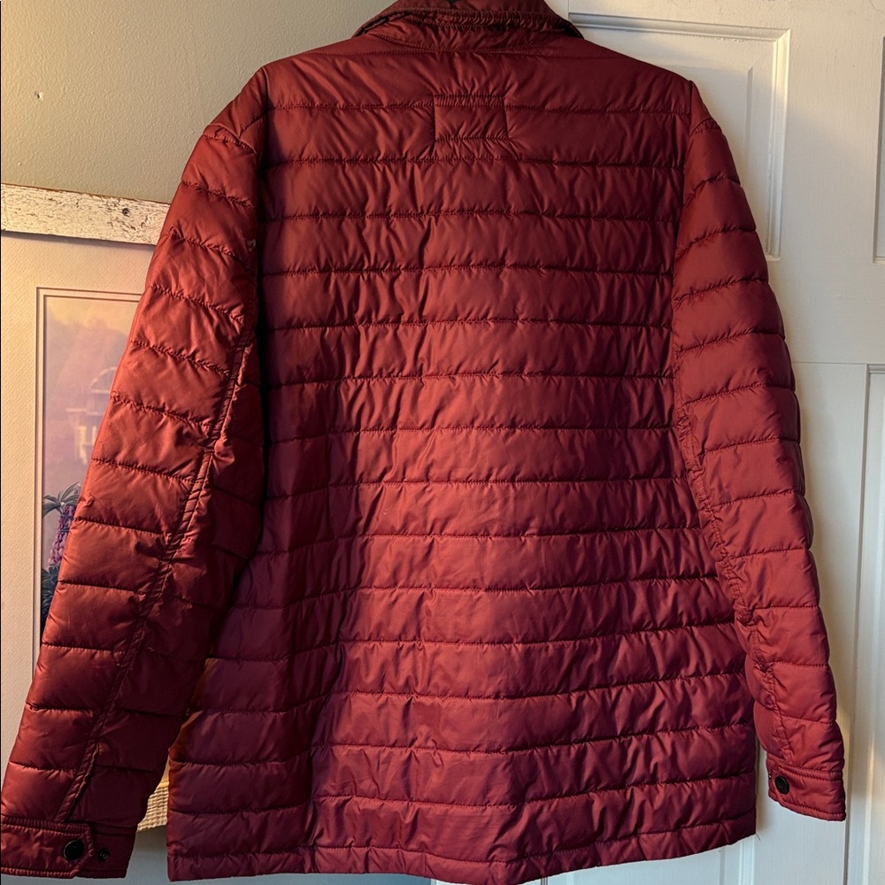 Jos. A. Bank XL burgundy snap light puffer jacket! Like new! - Picture 7 of 7